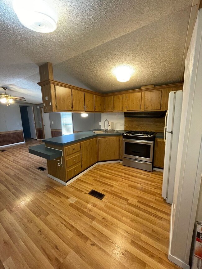 Foto del edificio - 2bd/1ba - Plain Dealing - Ready NOW!