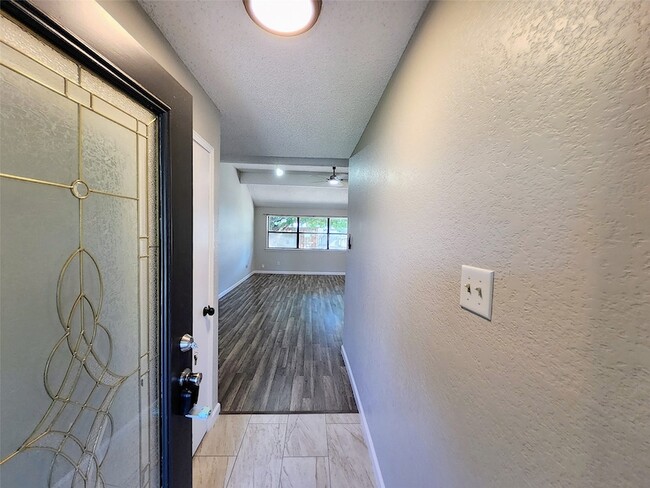 Photo - 2641 Berkshire Lane Unit House