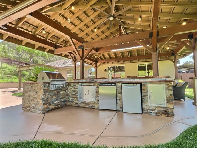 Foto del edificio - 17080 Harvest Point Way