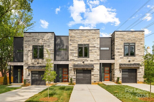 Foto del edificio - 4709 Walden Ct