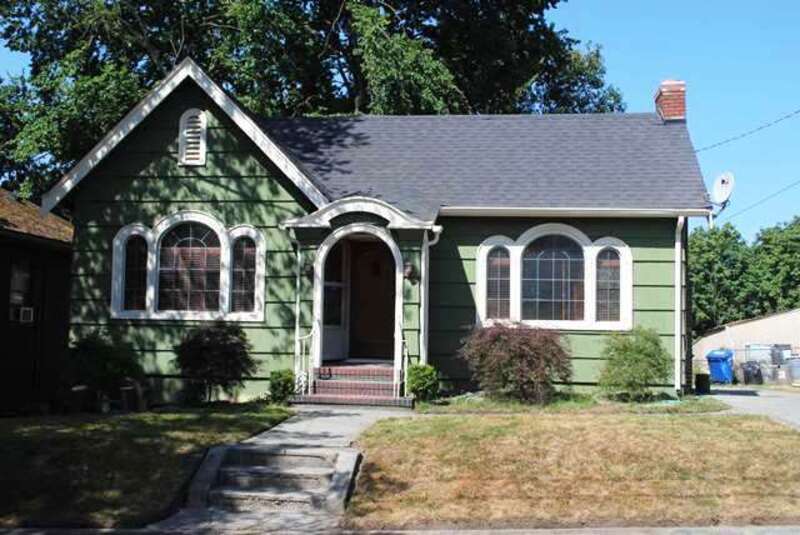 Primary Photo - 2207 13th Ave S