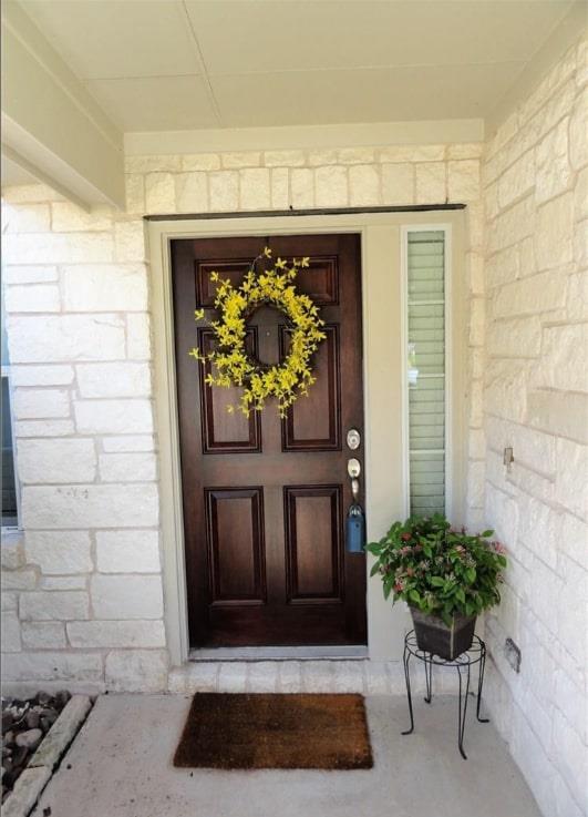 Foto del edificio - 7810 Squirrel Hollow Dr