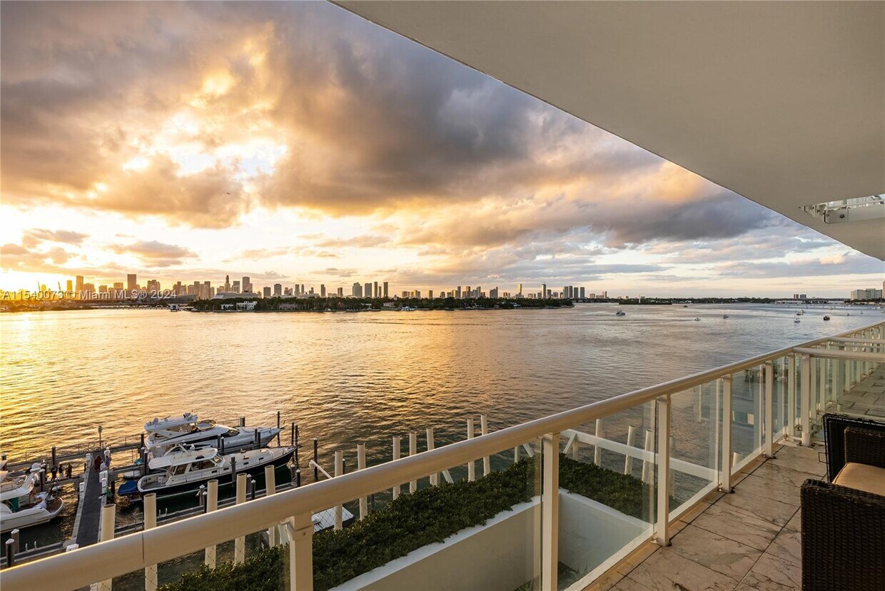 Foto principal - 520 West Ave