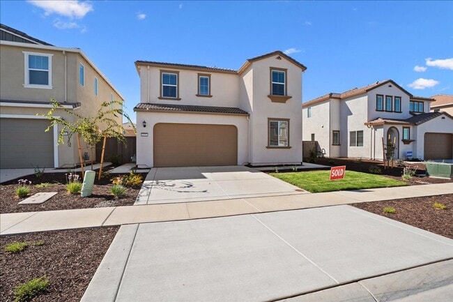 Building Photo - 1052 Lost Creek Ranch Dr