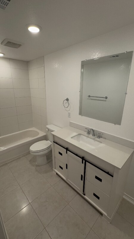 Building Photo - 208 N Gilmer St