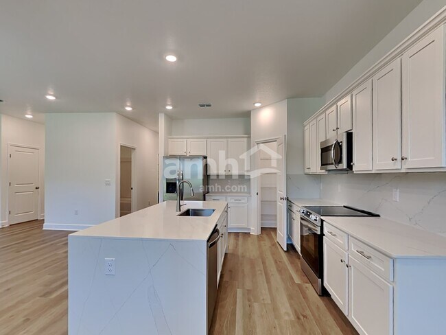 Foto del edificio - 37831 Dusty Saddle Ln