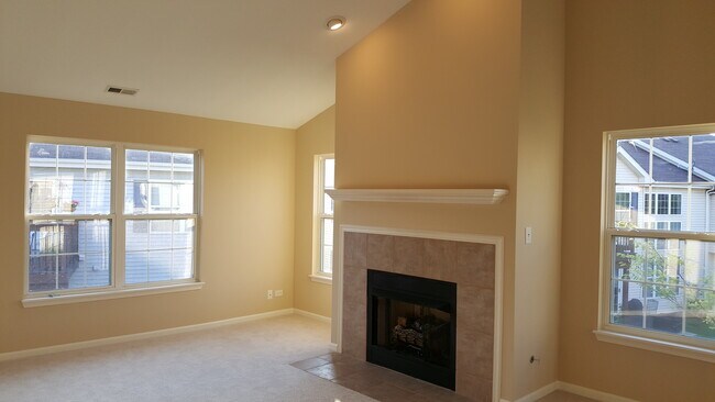 Building Photo - 2335 Georgetown Ct