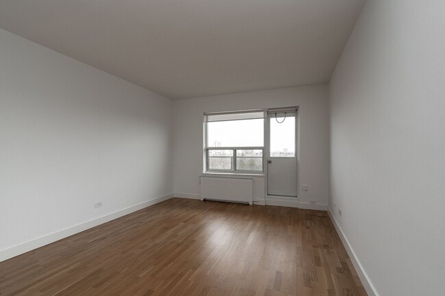 Building Photo - 111 Lawton Blvd