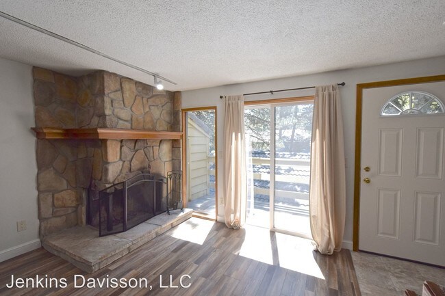 Building Photo - 2 br, 1 bath House - 334 Cervantes Circle