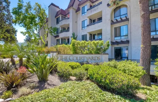 Foto del edificio - 5865 Friars Rd
