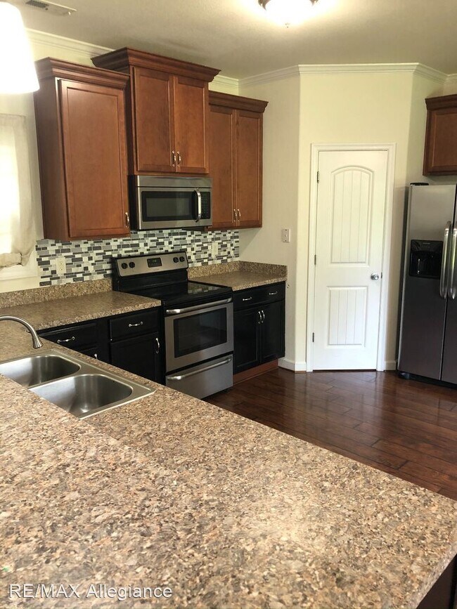 Foto del edificio - 3 br, 2.5 bath House - 3306 FRANKLIN STREET