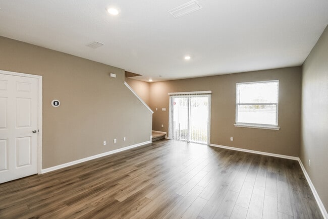 Foto del edificio - 250 Mustard Hl Ct