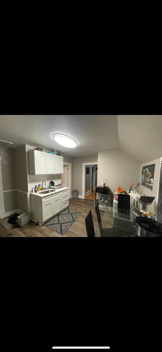 Foto del edificio - 2738 Emerson Ave S