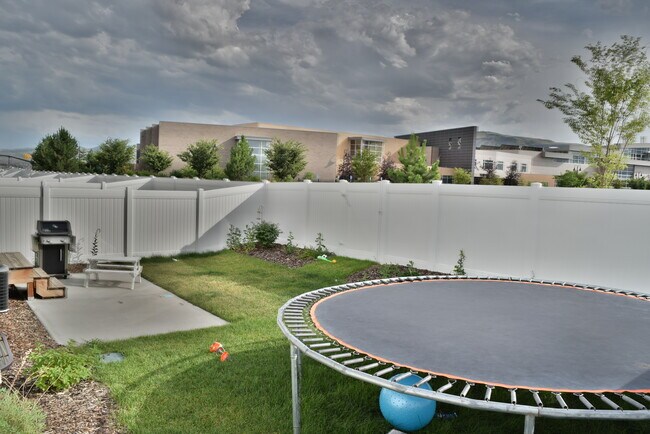 Building Photo - 12816 S Fairholme Cir