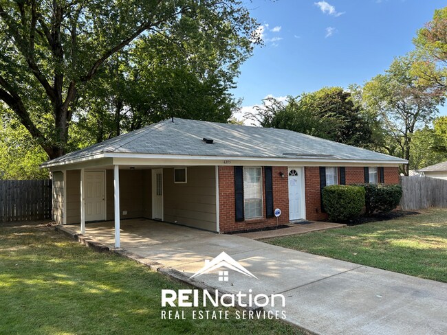 Foto del edificio - HORN LAKE CHARMER! 3BR/1BA | Vinyl Plank Floors & Open Kitchen | Fenced Yard!