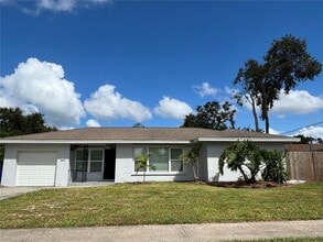 Building Photo - 640 San Salvador Dr
