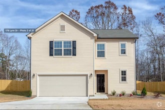 Building Photo - 179 Lynn Dr