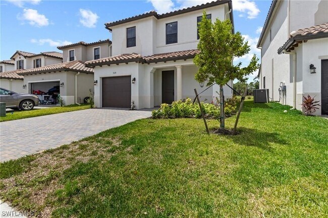 Building Photo - 5645 Agostino Way