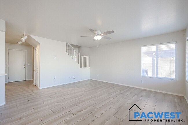 Building Photo - Welcome to your new home in Surprise!