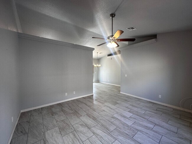 Foto del edificio - 3 Bedroom 2 Bathroom Home