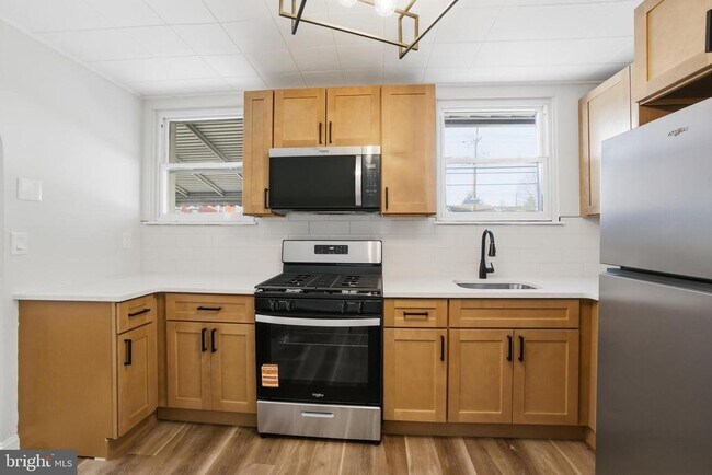 Foto del edificio - 806 Bordentown Rd