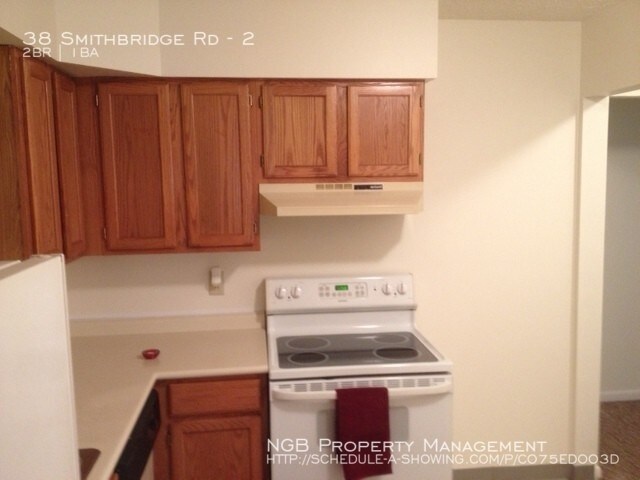 Foto del edificio - 38 Smith Bridge Rd