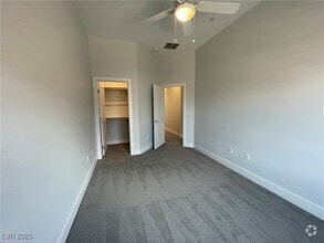 Building Photo - 10567 Ridge Glow Ave