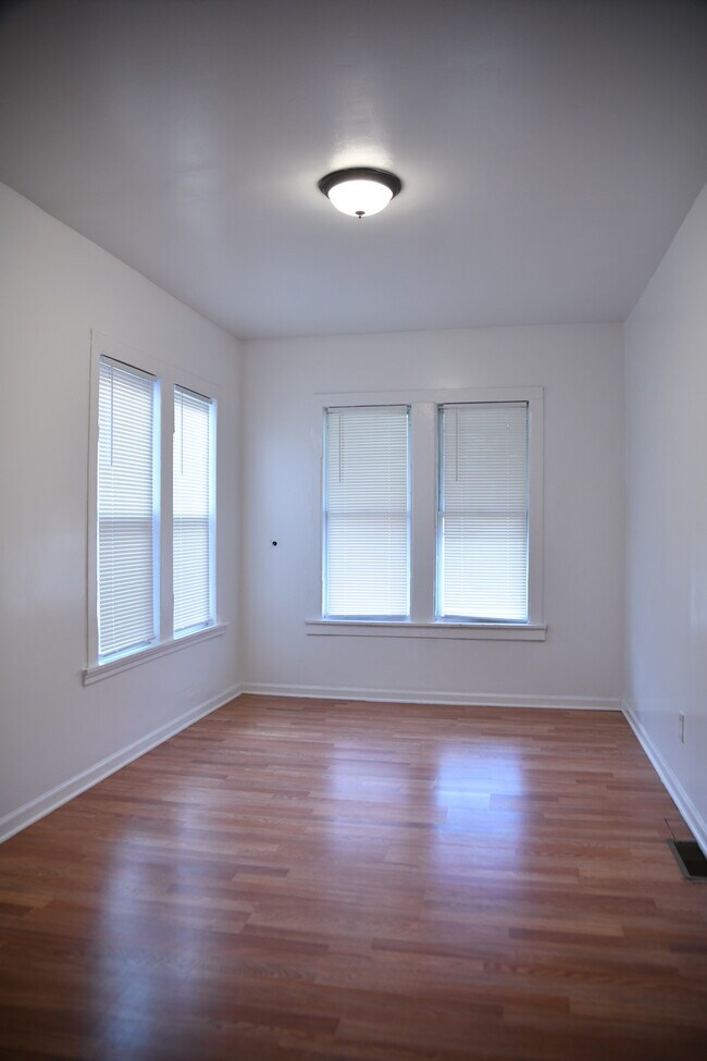 8130 S Cornell Ave, Chicago, IL 60617 House Rental in Chicago, IL