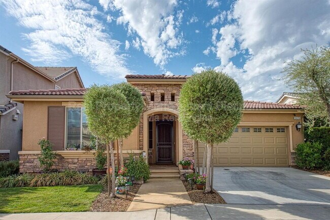 Foto del edificio - 3470 Buckingham Ave