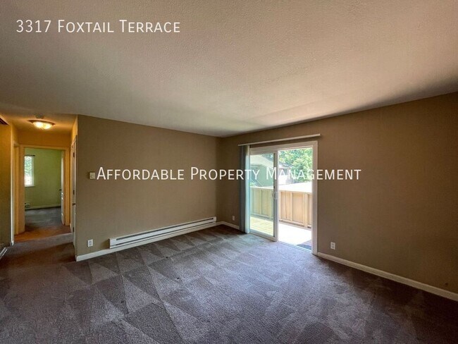 Foto del edificio - 3317 Foxtail Terrace