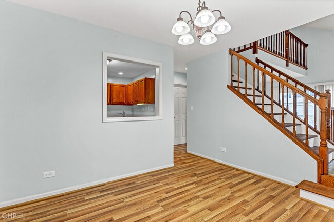 Foto del edificio - 2621 College Hill Cir