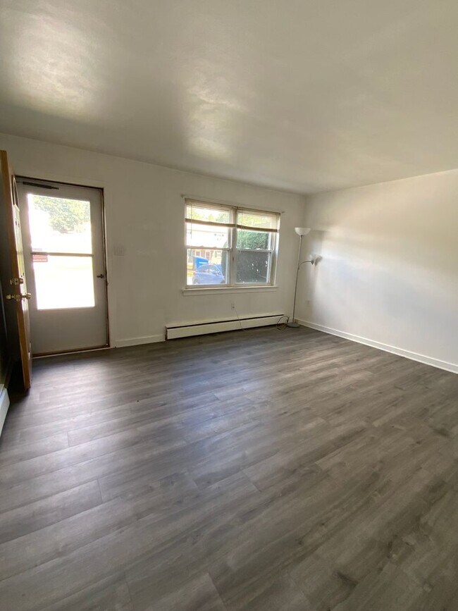 Foto del edificio - 1 Arwin Dr