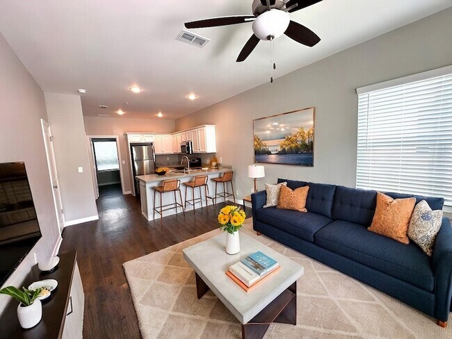 Foto del edificio - 2276 Del Carmel Way