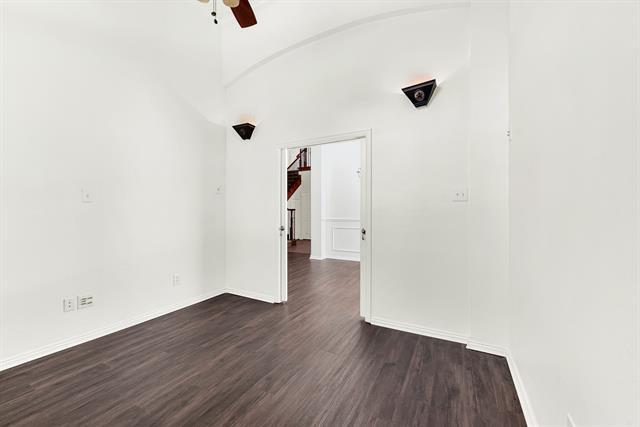 Foto del edificio - 13270 Roadster Dr