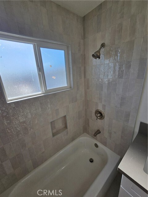 Foto del edificio - 554 E Hurst St