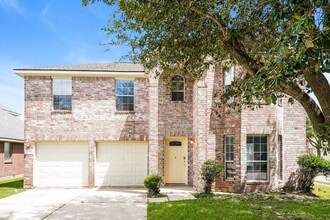 Building Photo - 2527 Floral Bloom Way
