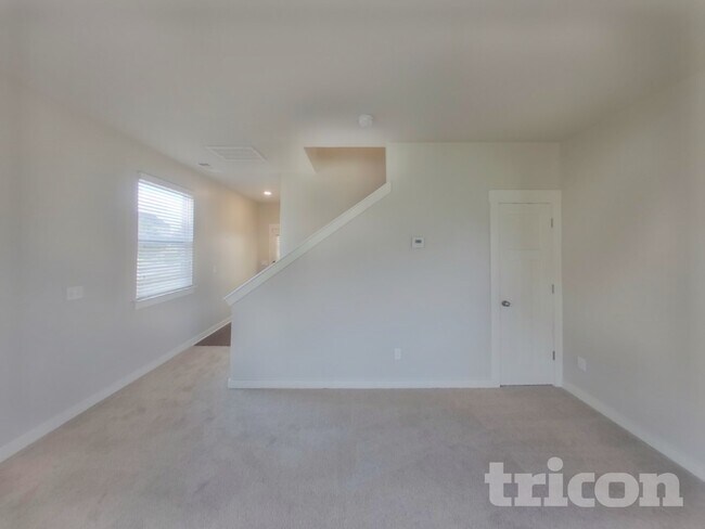 Foto del edificio - 4822 Kingdom Dr