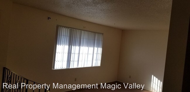 Foto del edificio - 1509 Juniper St N