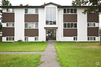 Building Photo - 1621 Ingledew St