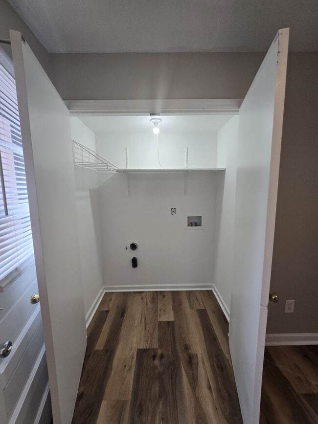 Foto del edificio - 2 Bedroom Townhome available for rent in Charlotte NC