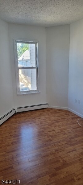 Foto del edificio - 557 Jackson Ave