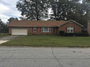 Building Photo - 215 Laurel Meadows Dr