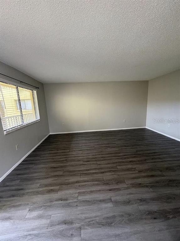 Foto del edificio - 2683 Oak Park Way
