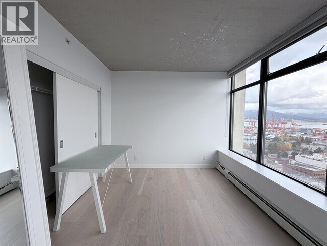 Photo du bâtiment - 108 W Cordova St