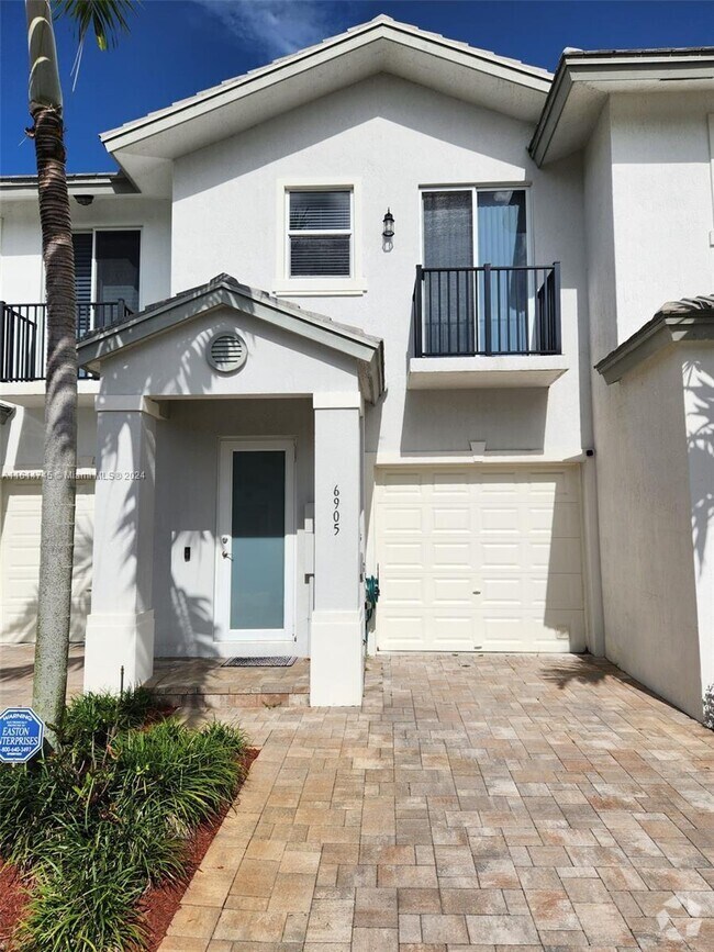 Townhomes for rent in Parkland FL 34 Townhouses