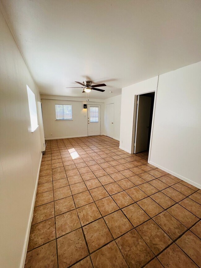 Foto del edificio - Cullen-1914