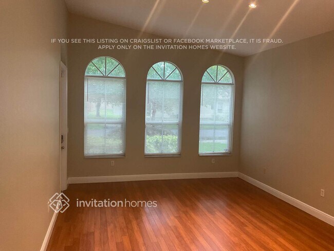 Foto del edificio - 2345 SW 131st Ave