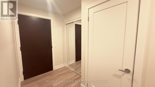 Building Photo - 41 Johnson St