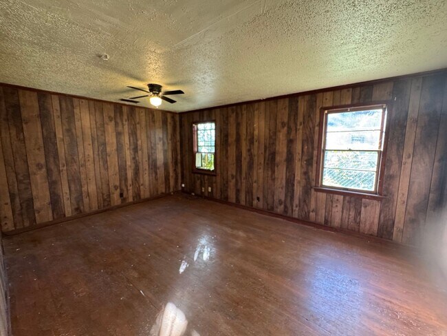 Foto del edificio - Cute 2 bedroom home in Caddo Heights
