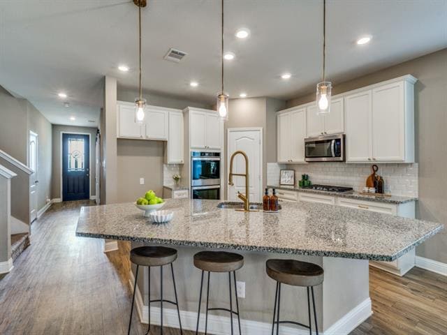 Foto del edificio - 2612 Wayne Ave